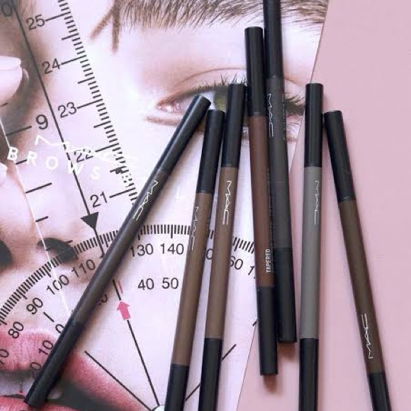 MAC Cosmetics Eye Brows Pencil - Black - Picture 2 of 2